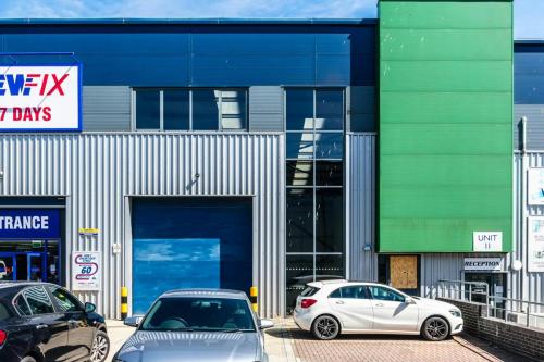 Unit 10, Chancerygate Trade Centre, Broadstone Way, Poole, BH17