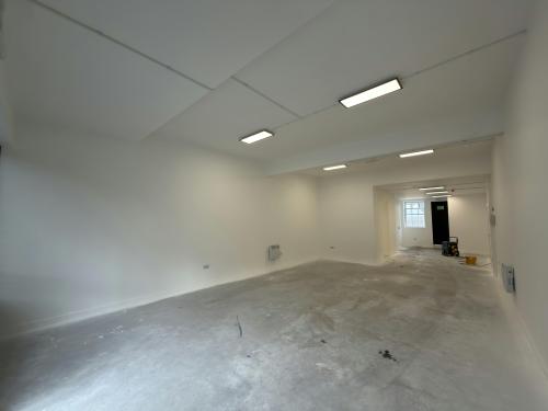 85 Field End Road, Eastcote, HA5