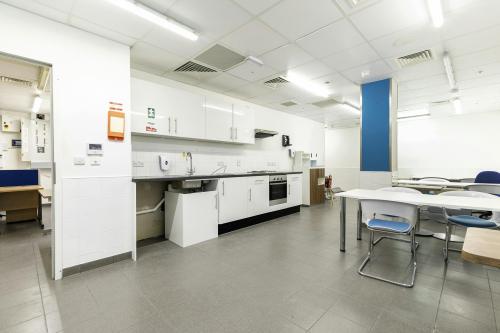 Basement Unit 1, 50-52 Ludgate Hill, St Pauls, London, EC4M