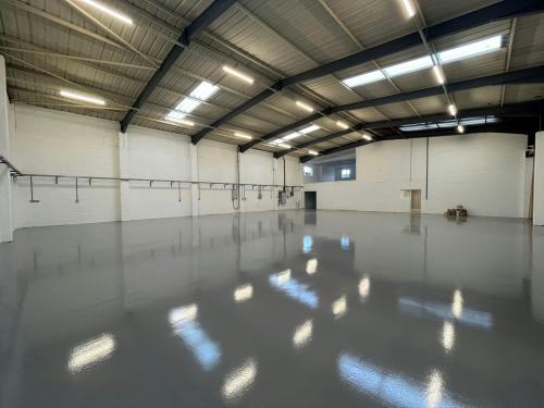 Unit 20, Elgin Industrial Estate, Athena Avenue, Swindon, SN2