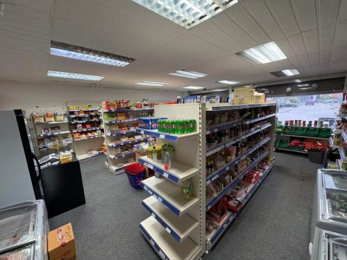Unit 6, Compton Acres Shopping Precinct, Compton Acres, West Bridgford, Nottingham, NG2
