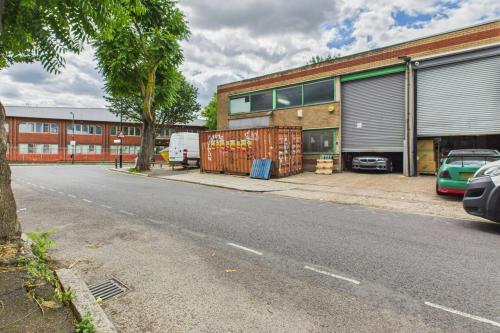 24 Crimscott Street, Bermondsey, London, SE1