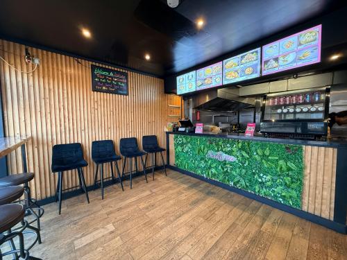 160 Hermon Hill, South Woodfood, London, E18