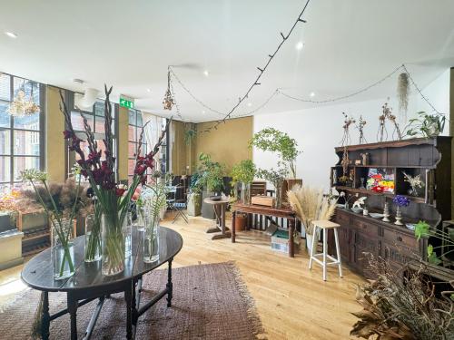 Unit 3 Pied Bull Court, (Office), Bloomsbury, London, WC1A