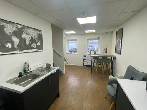 Holmethorpe Industrial Estate, 35 Ormside Way, Redhill, RH1