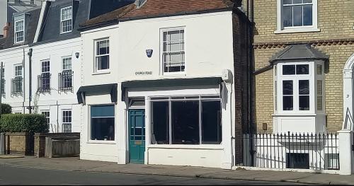 1 Church Road, Barnes, London, SW13