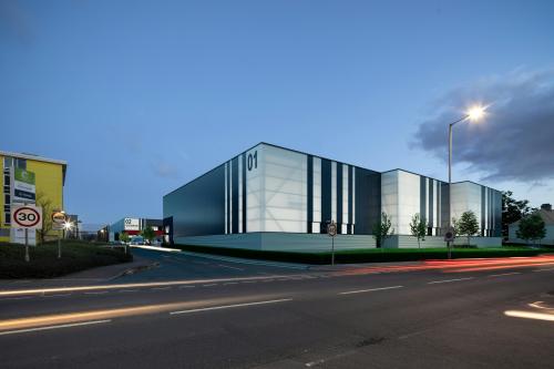 Units 1,2&3, Progress Park, Progress Way, Enfield, EN1