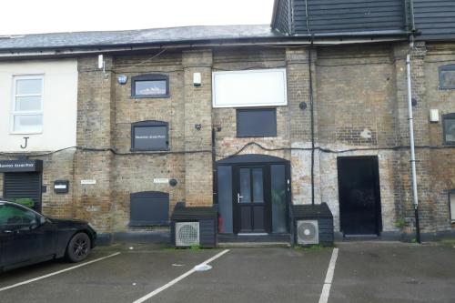 Unit J The Maltings, Station Road, Sawbridgeworth, CM21