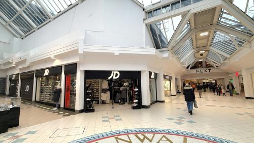 6 Swan Walk Shopping Centre, 6 Swan Walk, Horsham, RH12