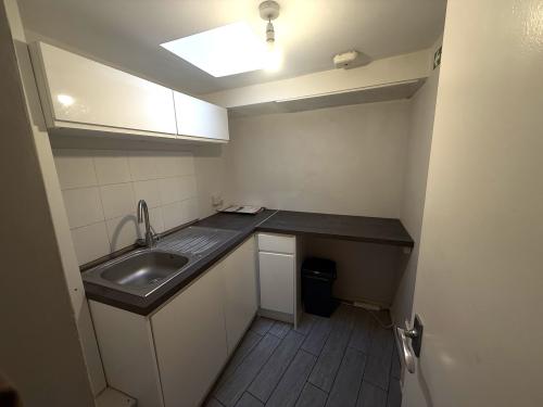 2 High Street, Hungerford, RG17