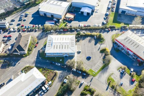 1 Embankment Way, Ringwood, BH24