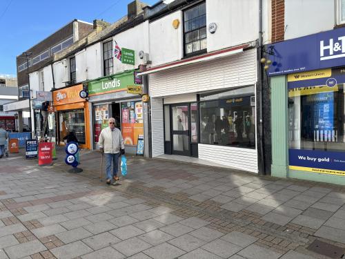 117, Montague Street, Worthing, BN11