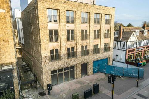 UNIT 1 The Crofton, 210-212 Orpington High Street, Orpington, BR6