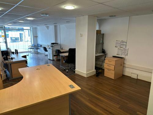 14 Commercial Road, Swindon, SN1
