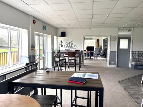 Reading Cricket & Hockey Club, Sonning Lane, Sonning, RG4