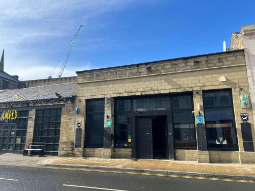 24 Zetland Street, Huddersfield, HD1