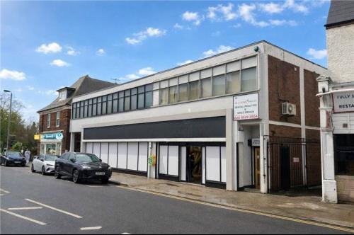 2 Station Road, Chingford, London, E4