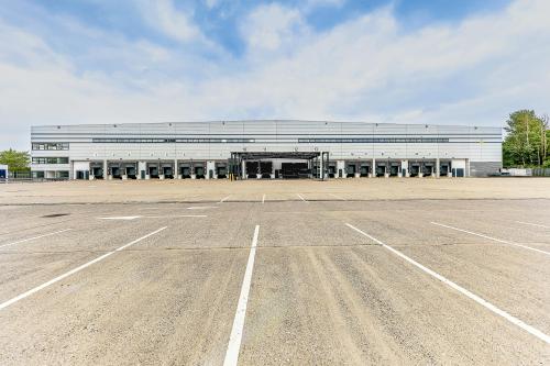 Wellingborough 287, Park Farm Industrial Estate, 1 Shaw Close, Wellingborough, NN8
