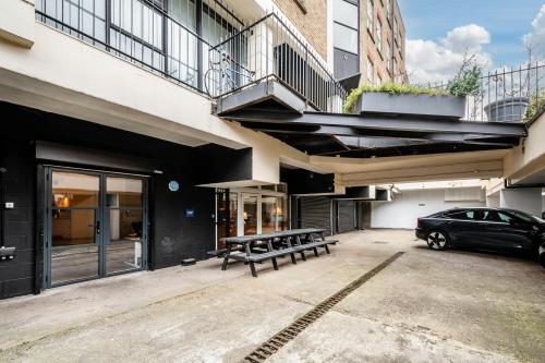 Unit 1 Oakwood House, 414-422 Hackney Road, Cambridge Heath, London, E2