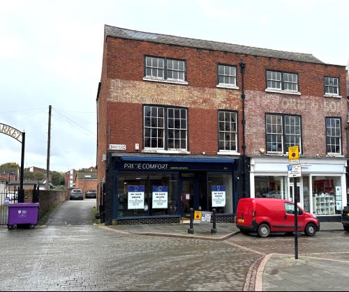 1 Market Place, Grantham, NG31