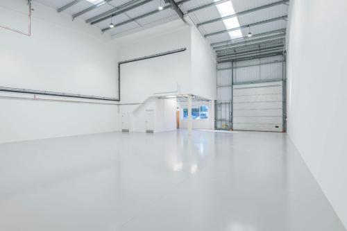 Unit 19, Uxbridge Trade Park, Cowley Mill Road, Uxbridge, UB8