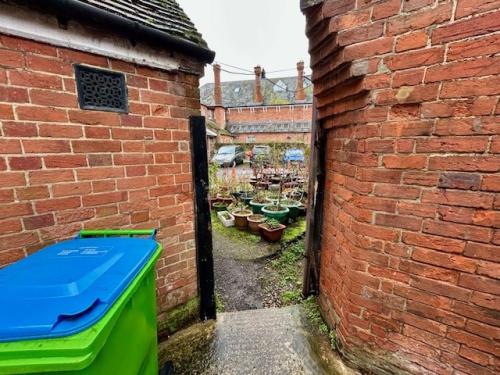 38A & 38B Bartholomew Street, Newbury, RG14
