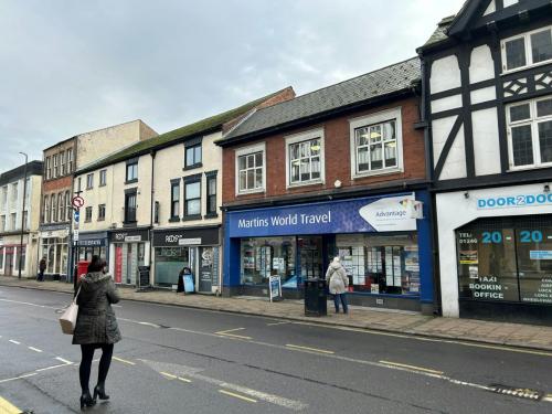 56 Knifesmithgate, Chesterfield, S40