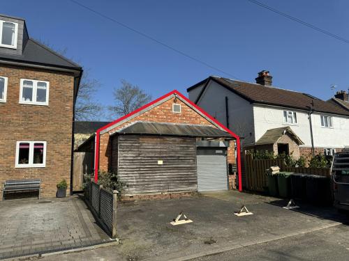 Portland Road, Works, Dorking, RH4