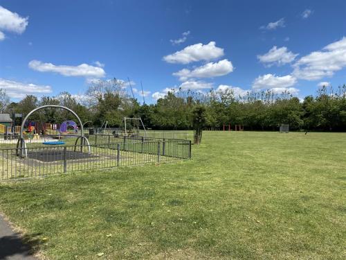 Villiers Road, Athelsian Recreation Ground, Kingston Upon Thames, KT1