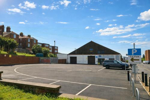 0.64 Acres Former East Coast Motor Co Premises, Beach Road, Cromer, NR27