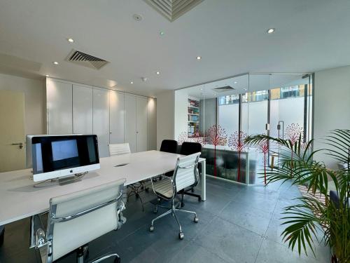 Unit 5 Riverside Quarter, One Eastfield Avenue, Wandsworth, London, SW18