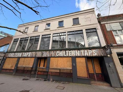 120-123 Oxford Road, High Wycombe, HP11