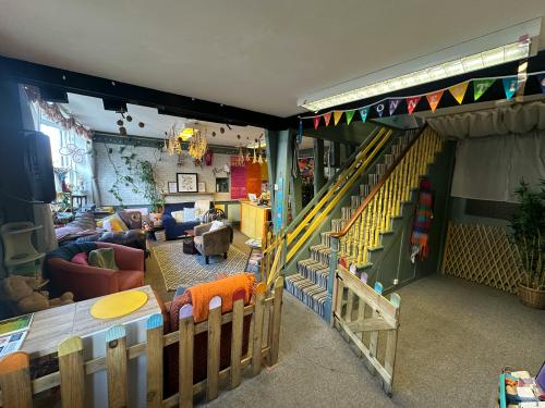 24B Angel Hill, Bury St. Edmunds, IP33