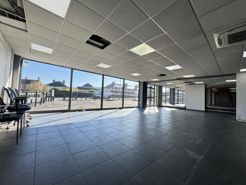 71-73 Furze Platt Road, Maidenhead, SL6