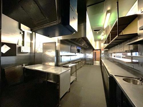 28 Westferry Circus, Canary Wharf, London, E14