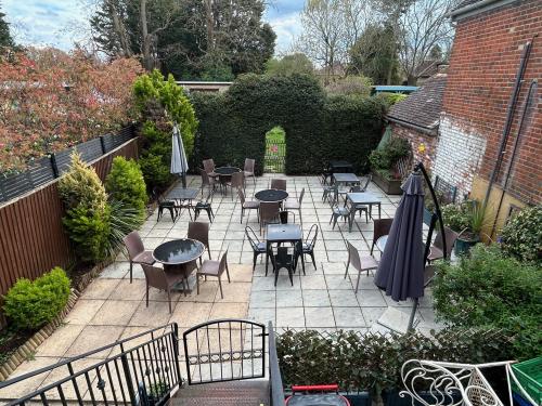 1 & 2 Clieve Cottage, High Street, Cookham, Bourne End, SL6