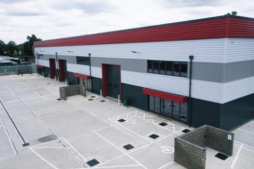 Unit 3, Multiparc Woodley, Headley Road East, Woodley, Reading, RG5
