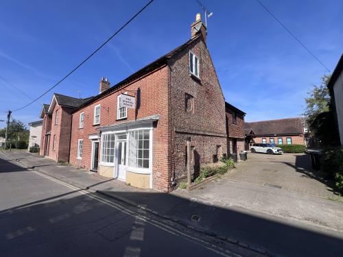 The Old Schoolhouse, Provost Street, Fordingbridge, SP6