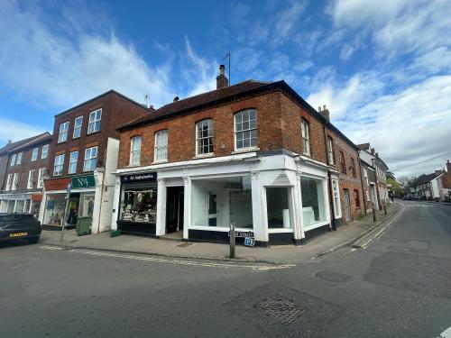 2 High Street, Watlington, OX49