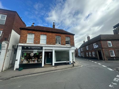 2 High Street, Watlington, OX49