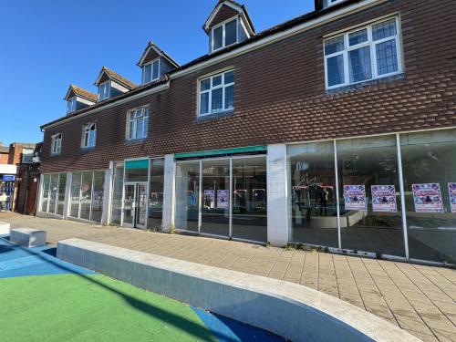 419-427, Bitterne Road, Southampton, SO18