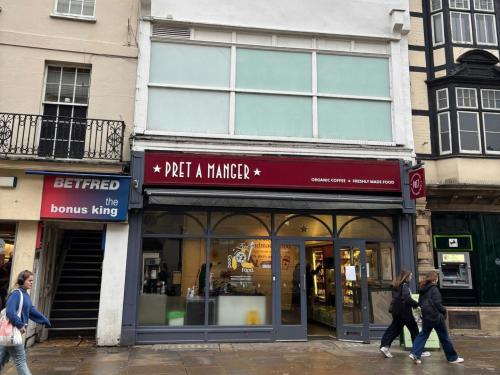 2 Cornmarket Street, Oxford, OX1