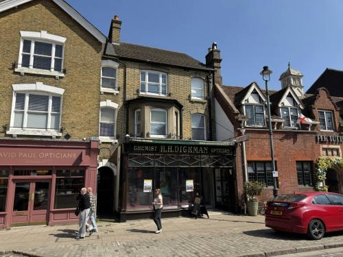224 High Street, Berkhamsted, HP4