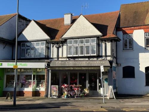 6 Station Parade, Beaconsfield, HP9