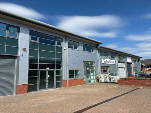 Unit 10, Capital Business Park, Borehamwood, WD6