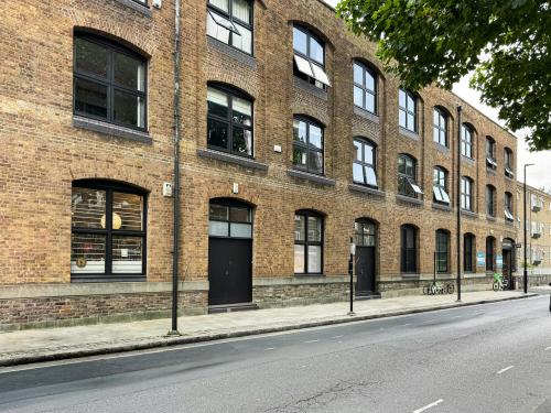 Unit 1, Dove Commercial Centre, 109 Bartholomew Road, Kentish Town, London, NW5