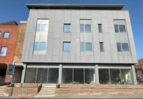 Unit 2 Austin House, Bridge Street, Hitchin, SG5