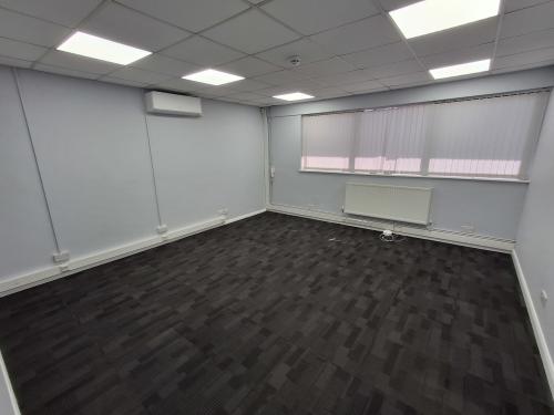 Unit 2, Bedford Business Centre, Mile Road, Bedford, MK42