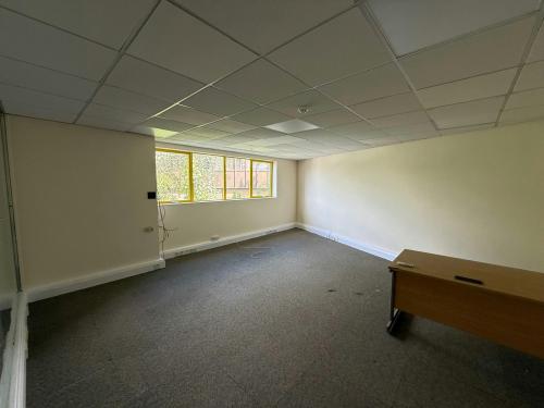 Unit 18, The Orbit Centre, Ashworth Road, Swindon, SN5