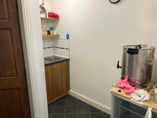 749 Abbeydale Road, Sheffield, S7